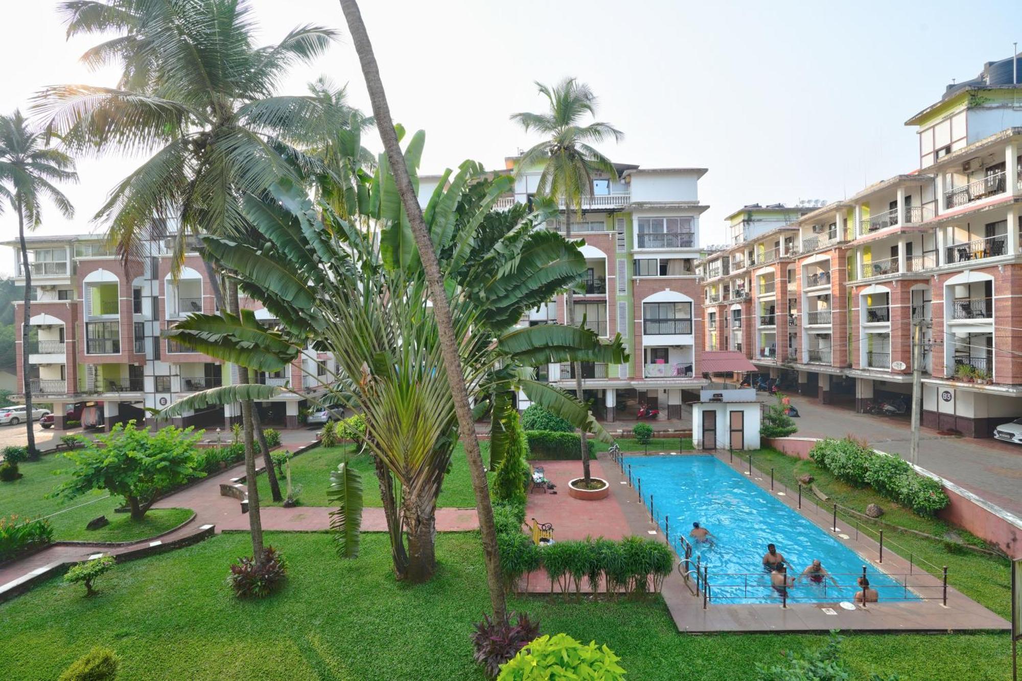 Amazing Pool View Goa 2bhk * Candolim