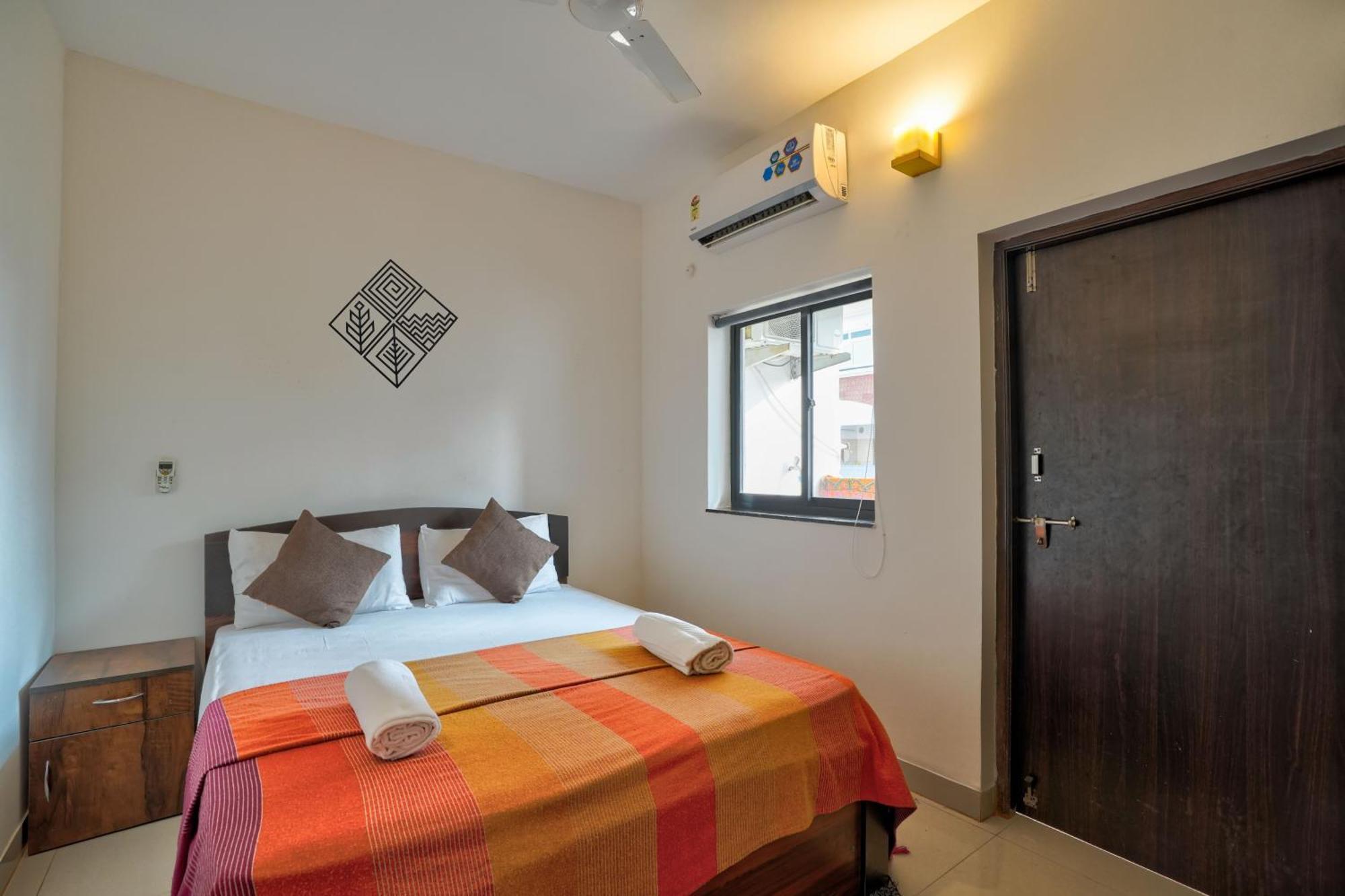 Apartment Amazing Pool View Goa 2bhk Candolim
